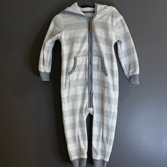 Carter's Other - Carter’s Cozy Gray Striped Kids One Piece size 18m